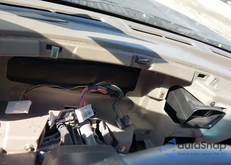 2000 Ford Excursion Limited z USA, uszkodzony, nr VIN 1FMNU42S3YEE54656